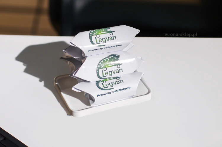 Krówki z Twoim logo