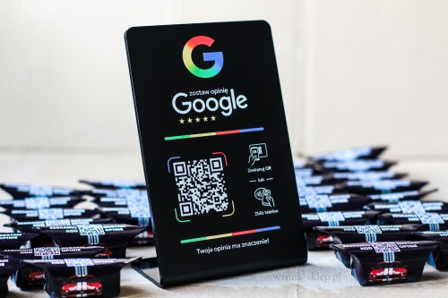 Stojak z kodem QR